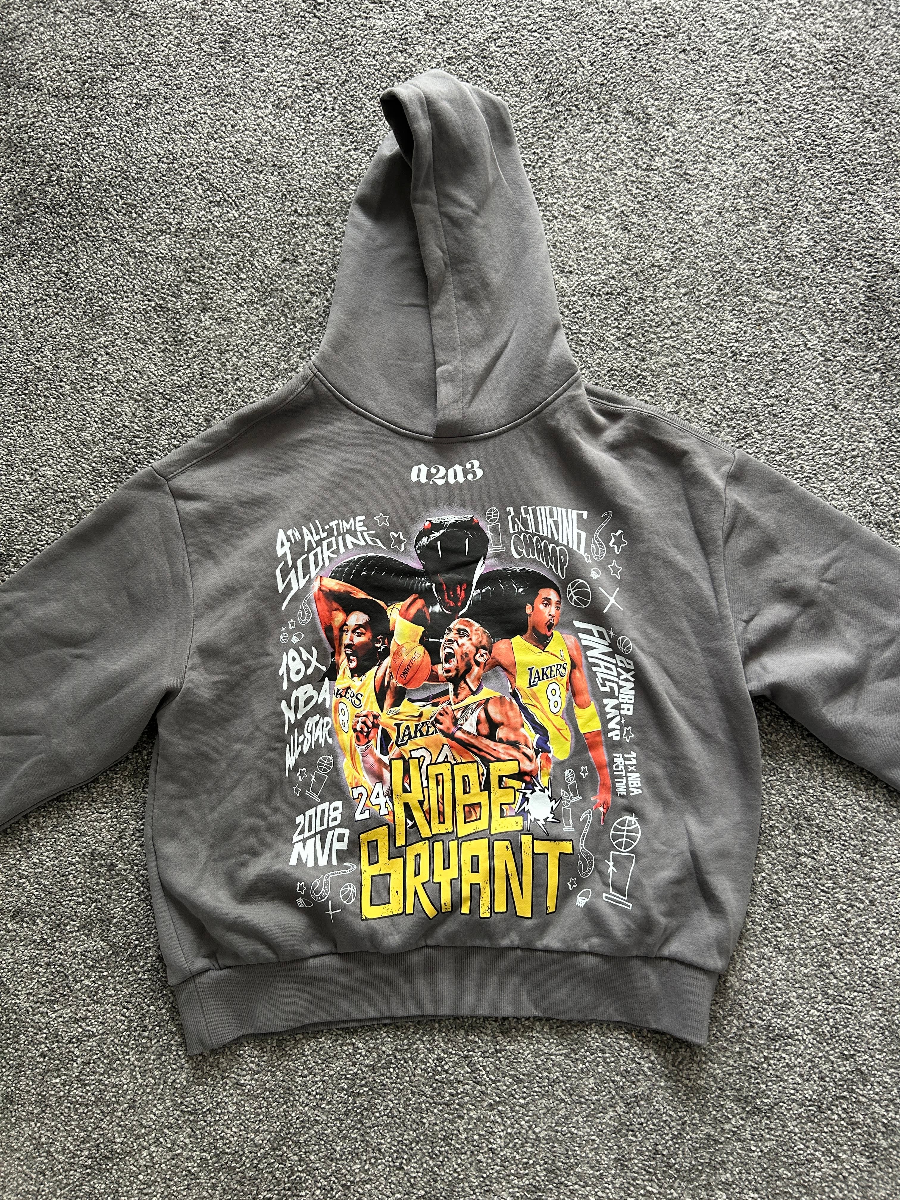 Kobe Hoodie (7 Years) L
