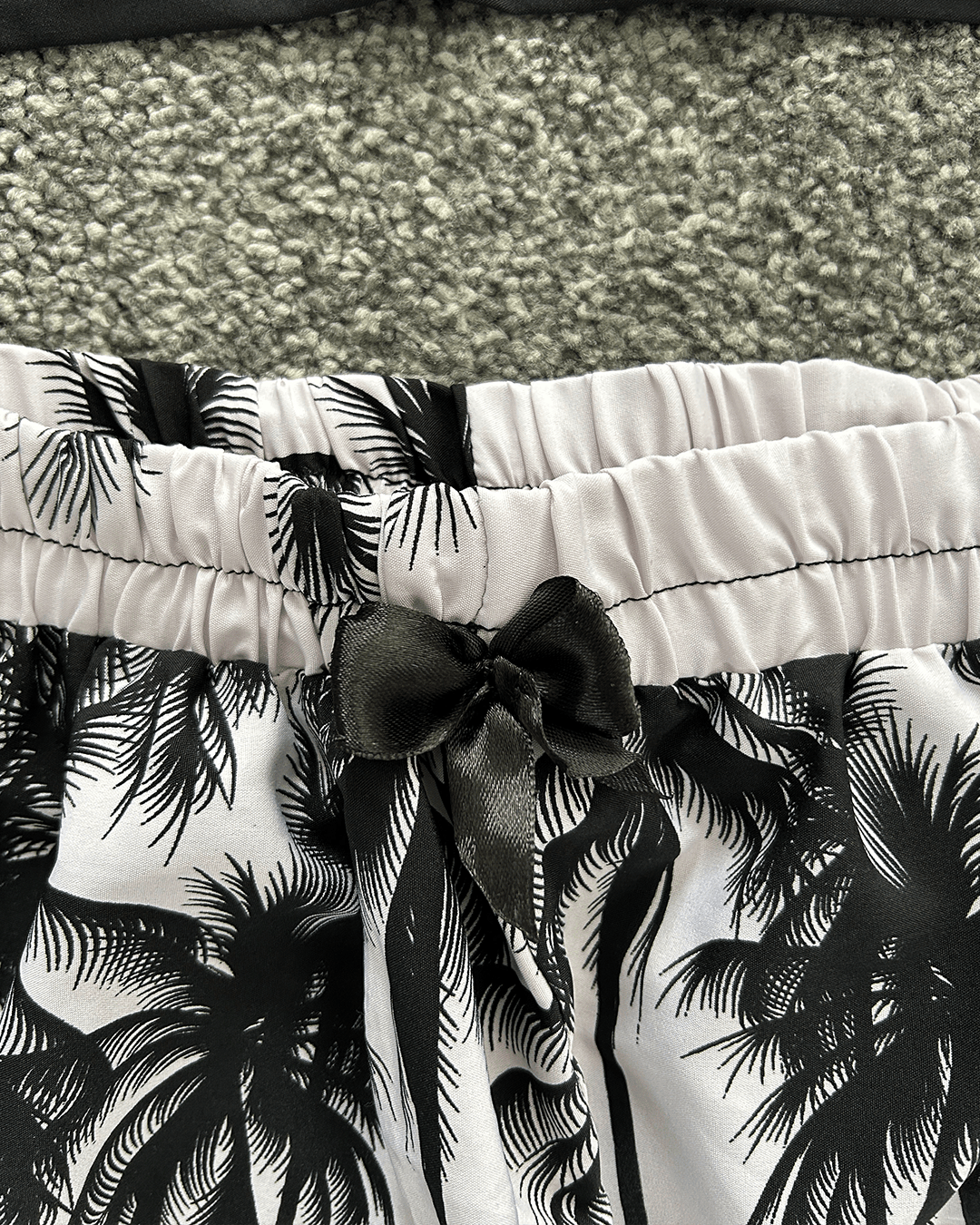 Women's Two-Piece (7 Years) - Palms M