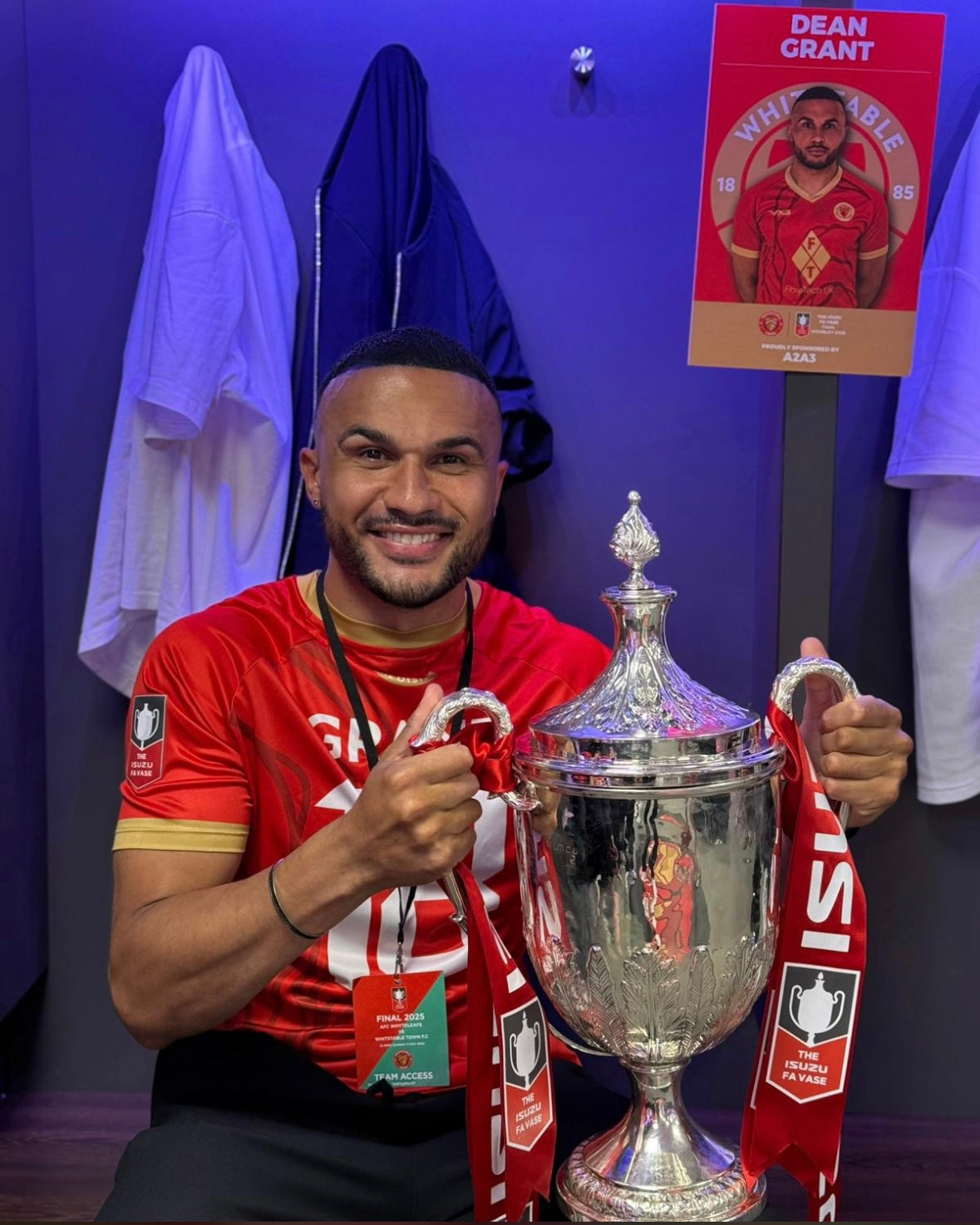 A2A3 Sponsors FA Vase Winner Dean Grant