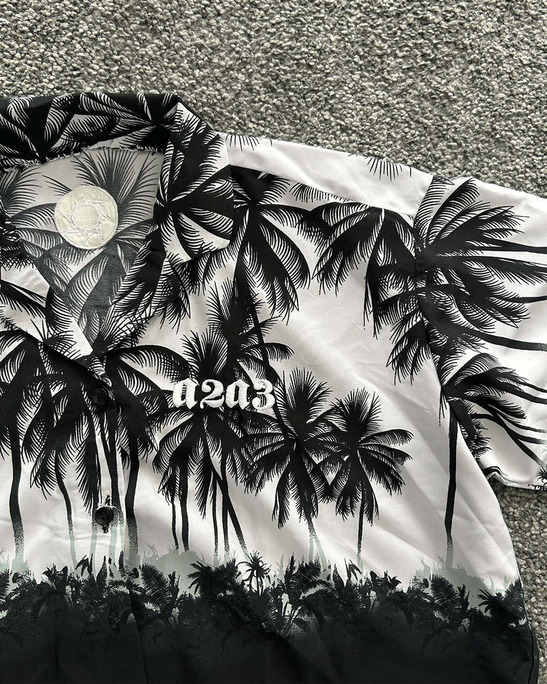 Women's Two-Piece (7 Years) - Palms M