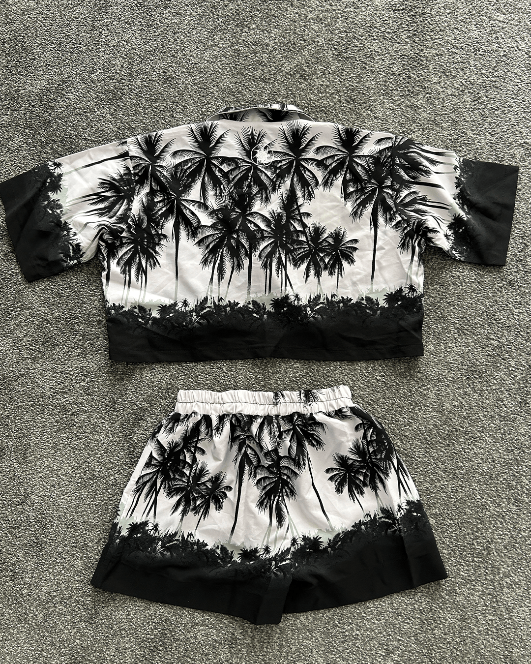 Women's Two-Piece (7 Years) - Palms M